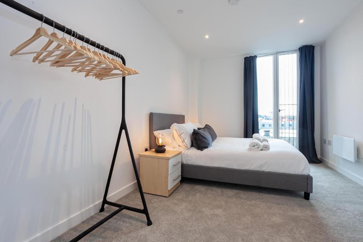 Spacious 2 Bed Apartment In Central Manchester Eksteriør billede