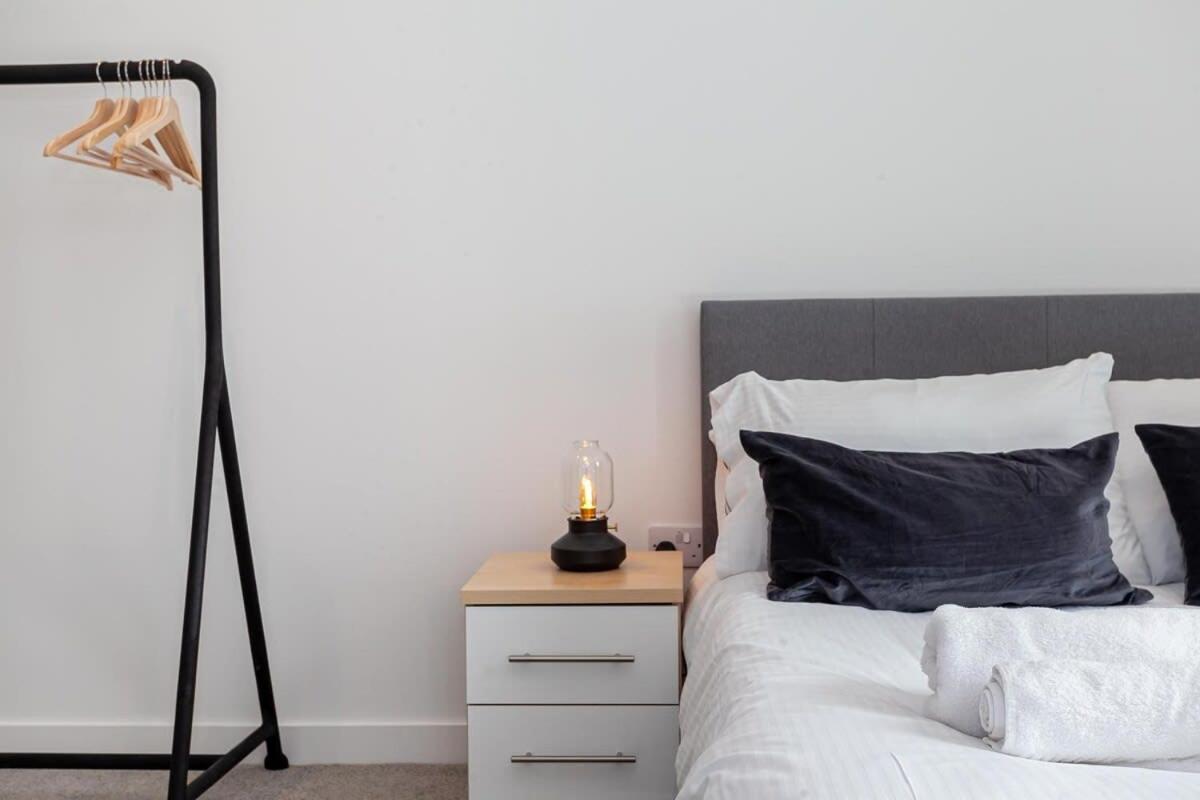 Spacious 2 Bed Apartment In Central Manchester Eksteriør billede