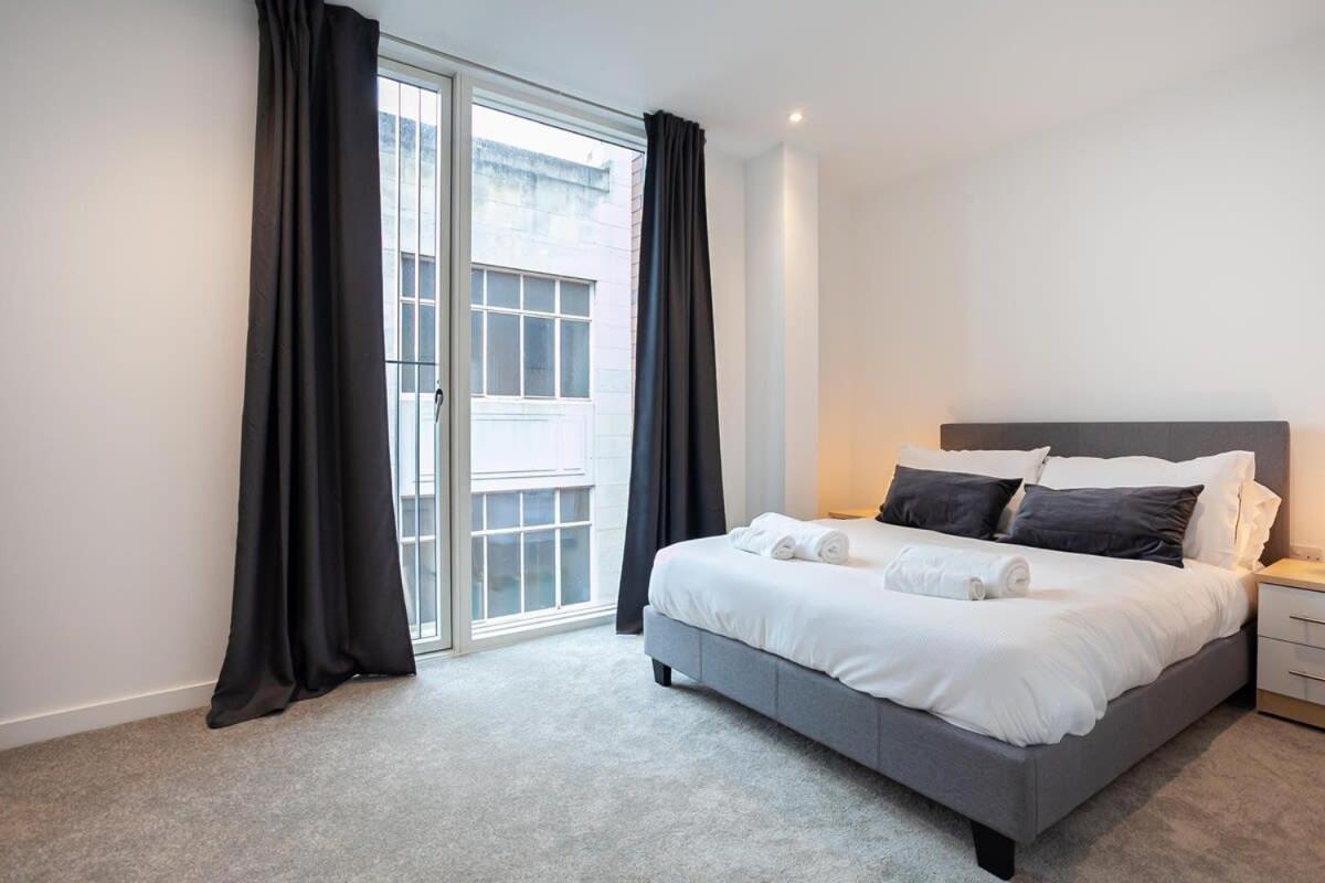Spacious 2 Bed Apartment In Central Manchester Eksteriør billede